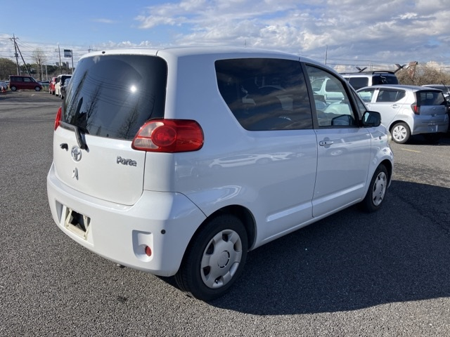 TOYOTA PORTE