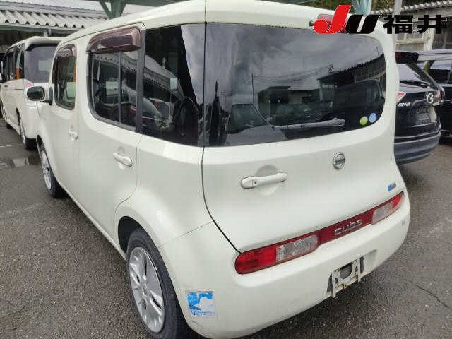 NISSAN CUBE