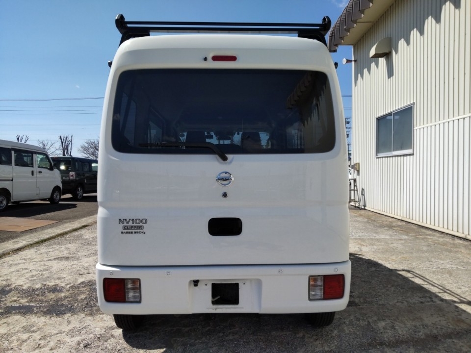 NISSAN NV100 CLIPPER