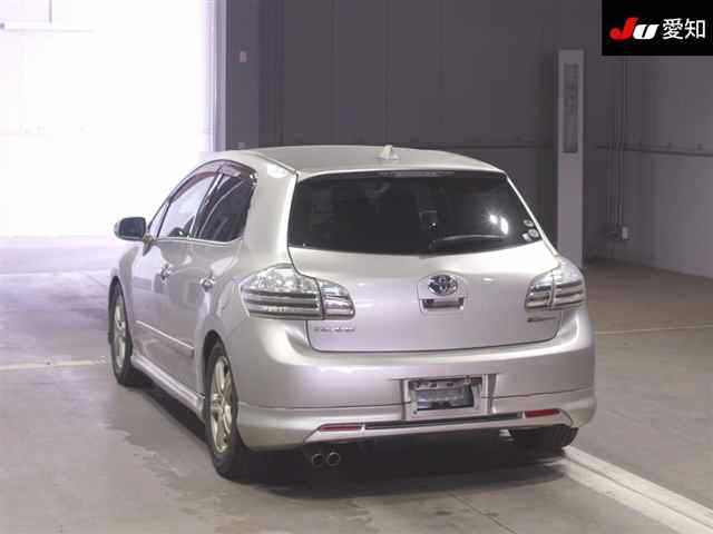 TOYOTA BLADE