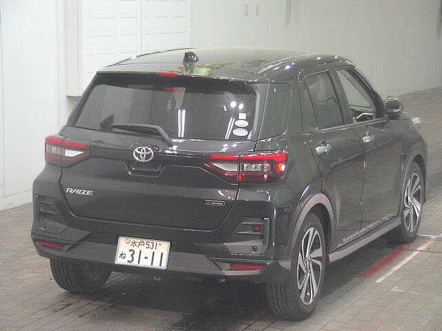 TOYOTA RAIZE