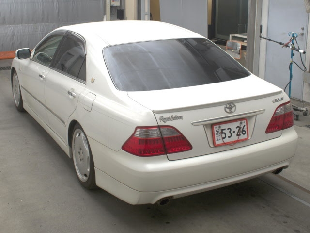 TOYOTA CROWN