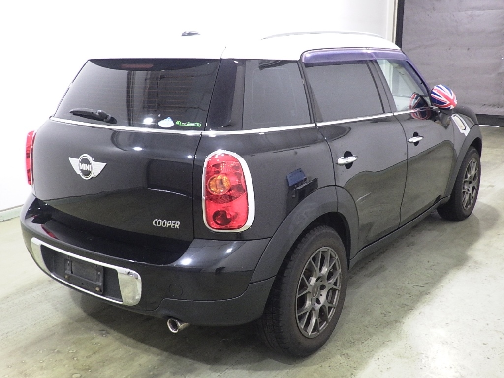 MINI CROSSOVER
