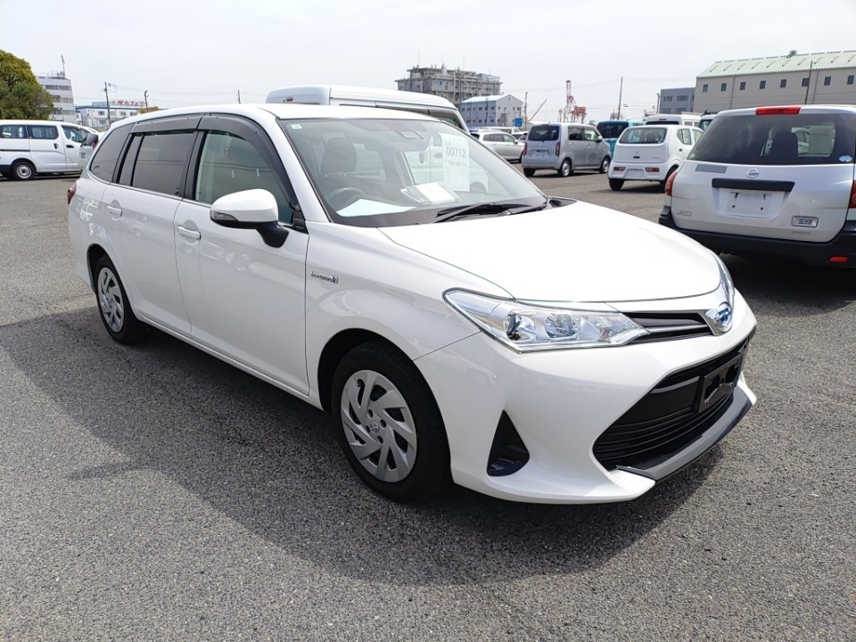 TOYOTA COROLLA FIELDER