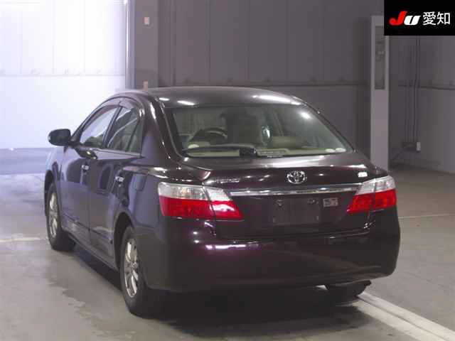 TOYOTA PREMIO