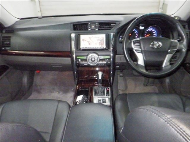 TOYOTA MARK X