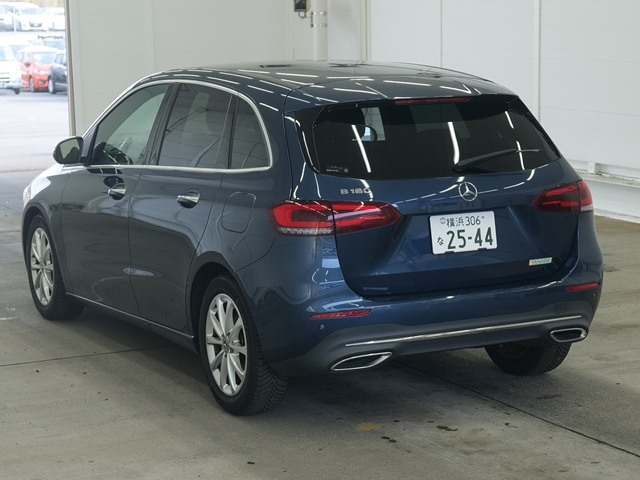 MERCEDES-BENZ B-CLASS