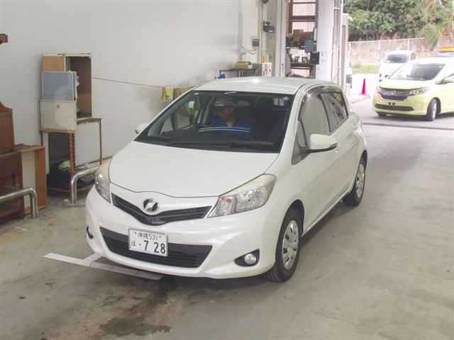 TOYOTA VITZ