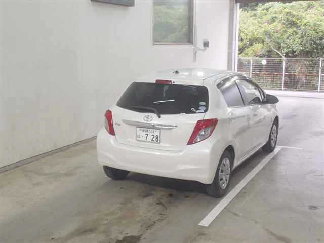 TOYOTA VITZ