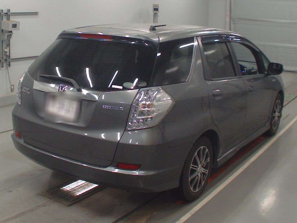 HONDA FIT SHUTTLE