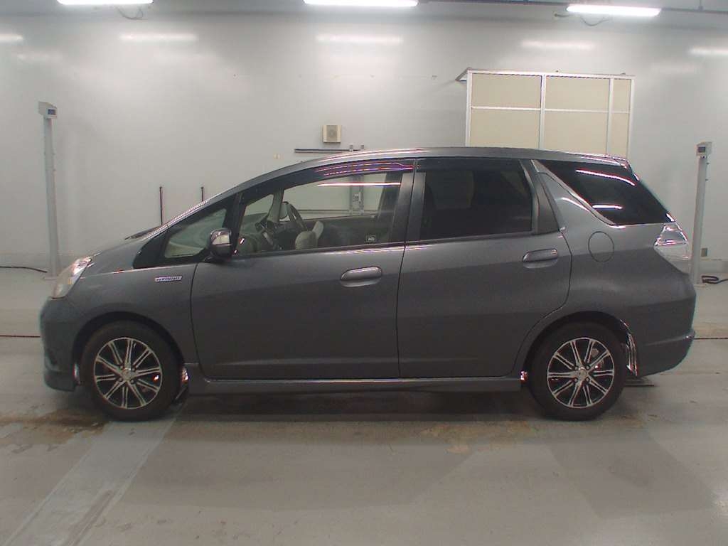 HONDA FIT SHUTTLE