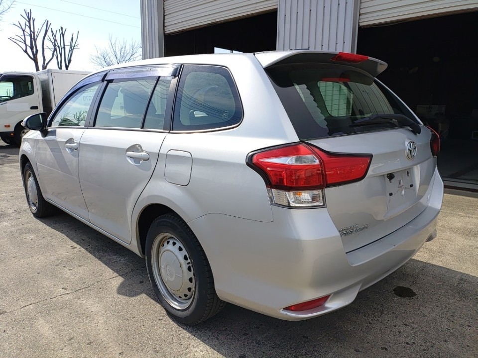 TOYOTA COROLLA FIELDER
