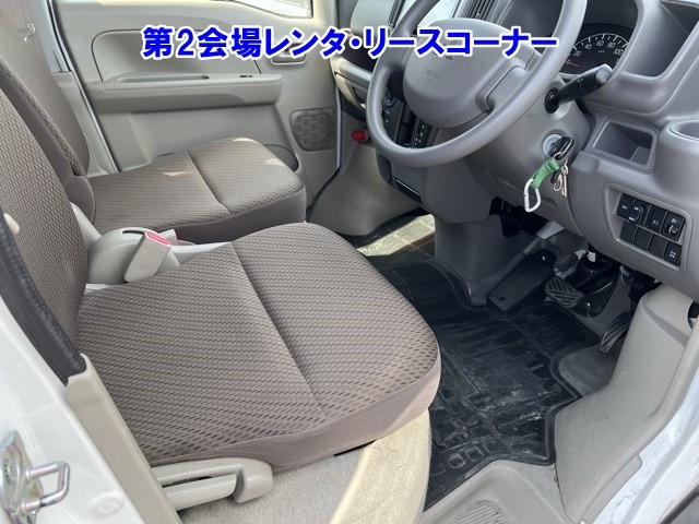 MITSUBISHI MINICAB
