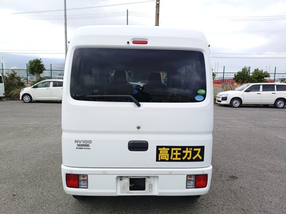 NISSAN NV100 CLIPPER