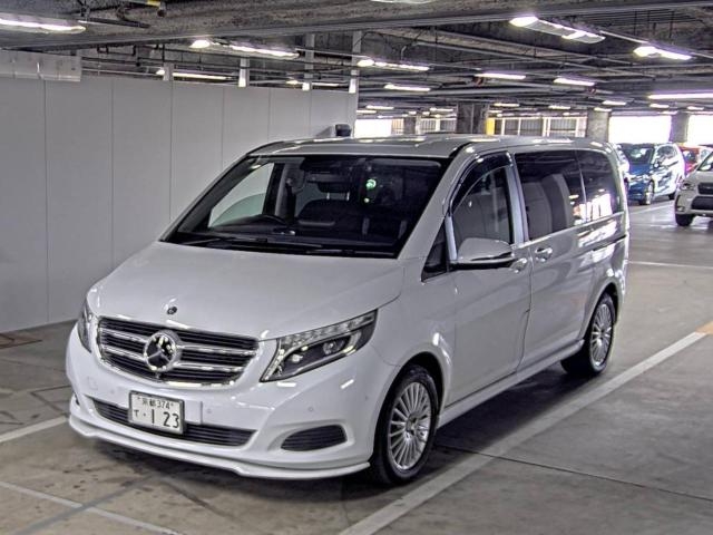 MERCEDES-BENZ V-CLASS