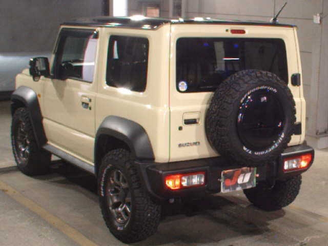 SUZUKI JIMNY SIERRA