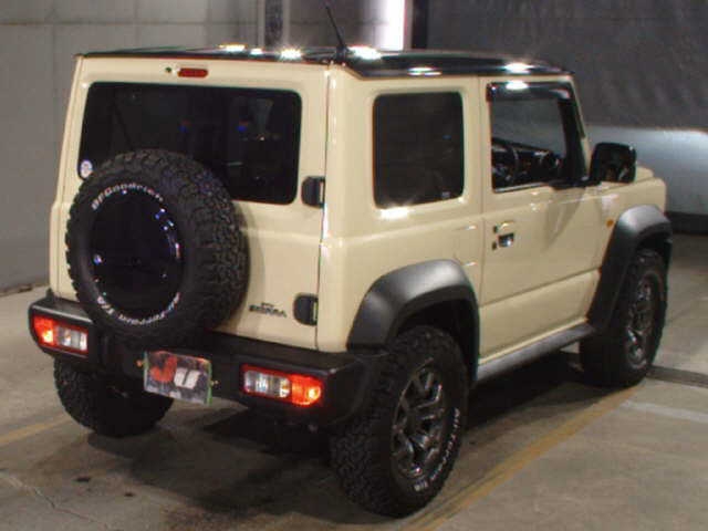 SUZUKI JIMNY SIERRA