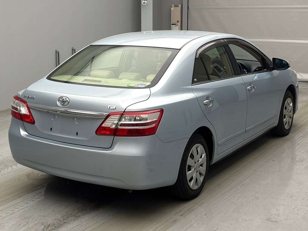 TOYOTA PREMIO