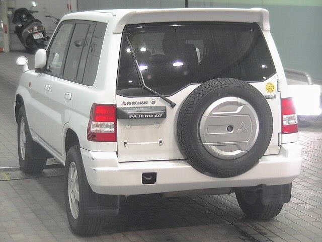 MITSUBISHI PAJERO IO