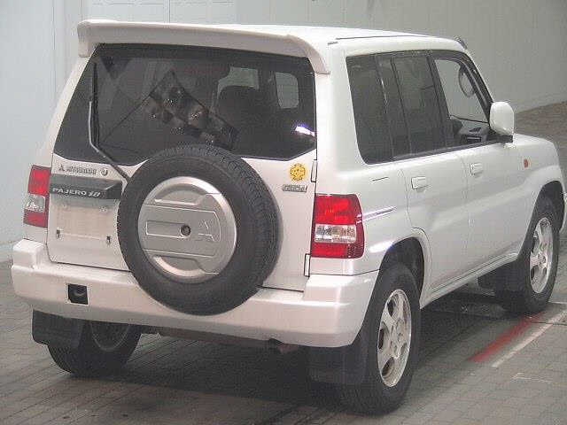 MITSUBISHI PAJERO IO