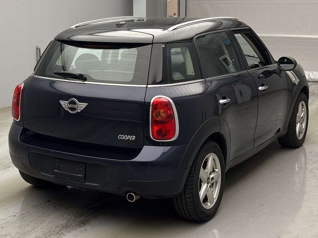 MINI CROSSOVER