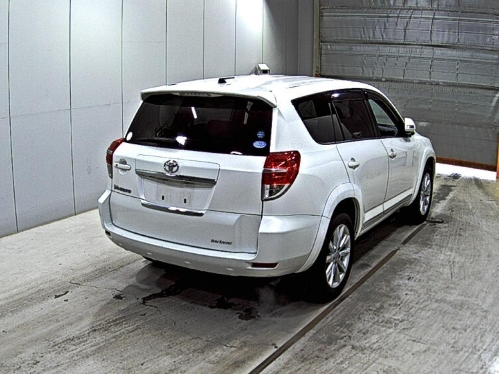 TOYOTA VANGUARD