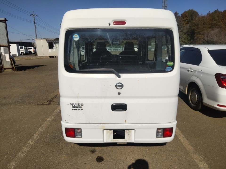 NISSAN NV100 CLIPPER