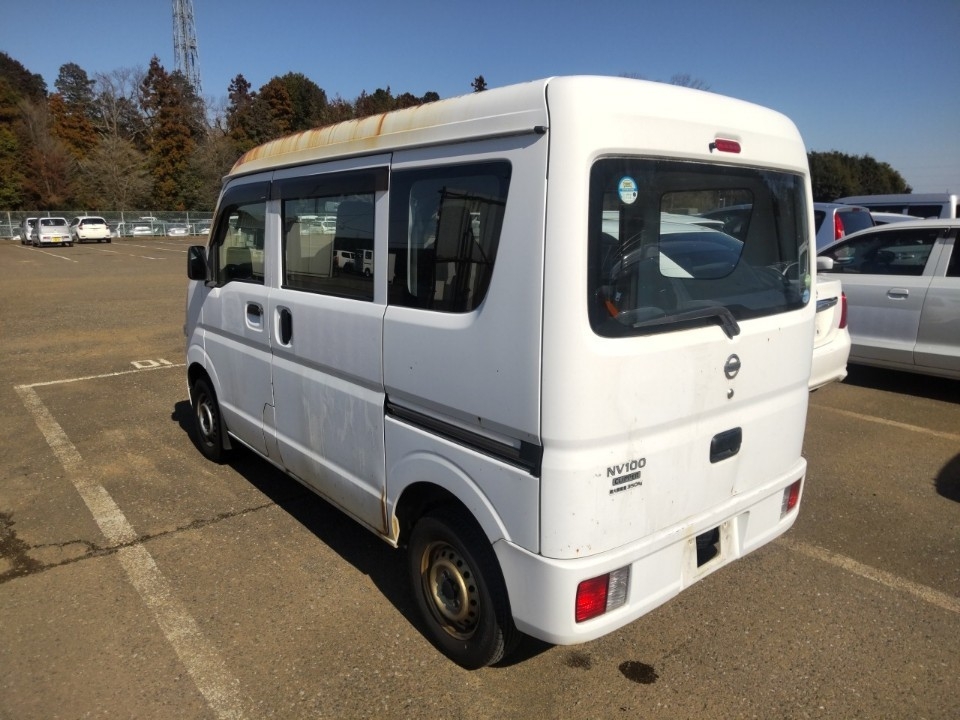 NISSAN NV100 CLIPPER