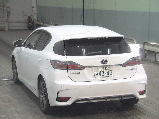 LEXUS CT200H