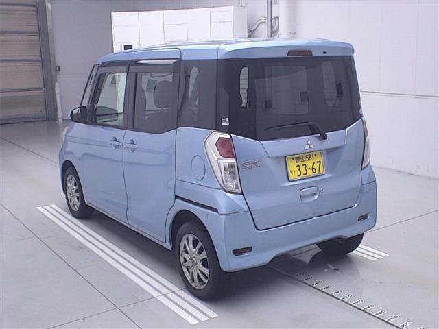 MITSUBISHI EK SPACE