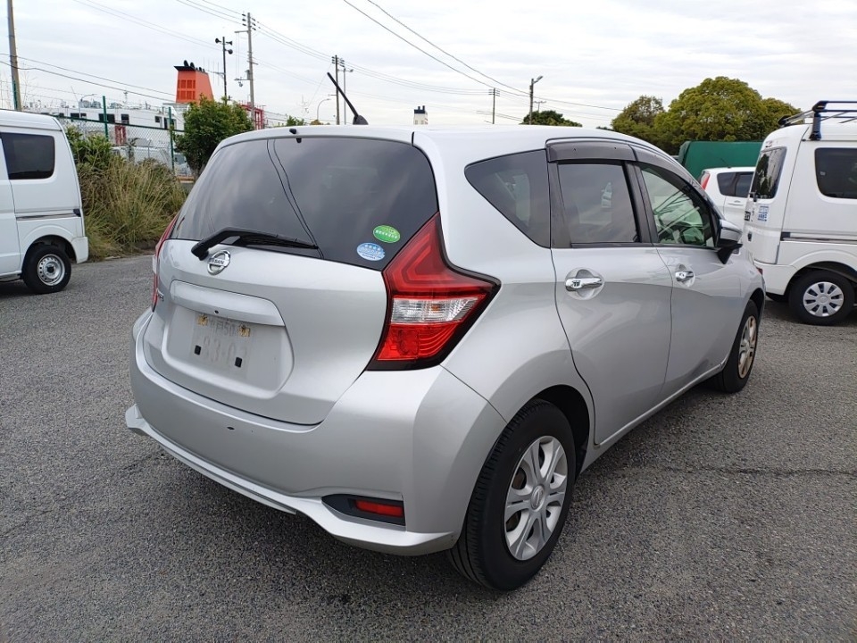 NISSAN NOTE