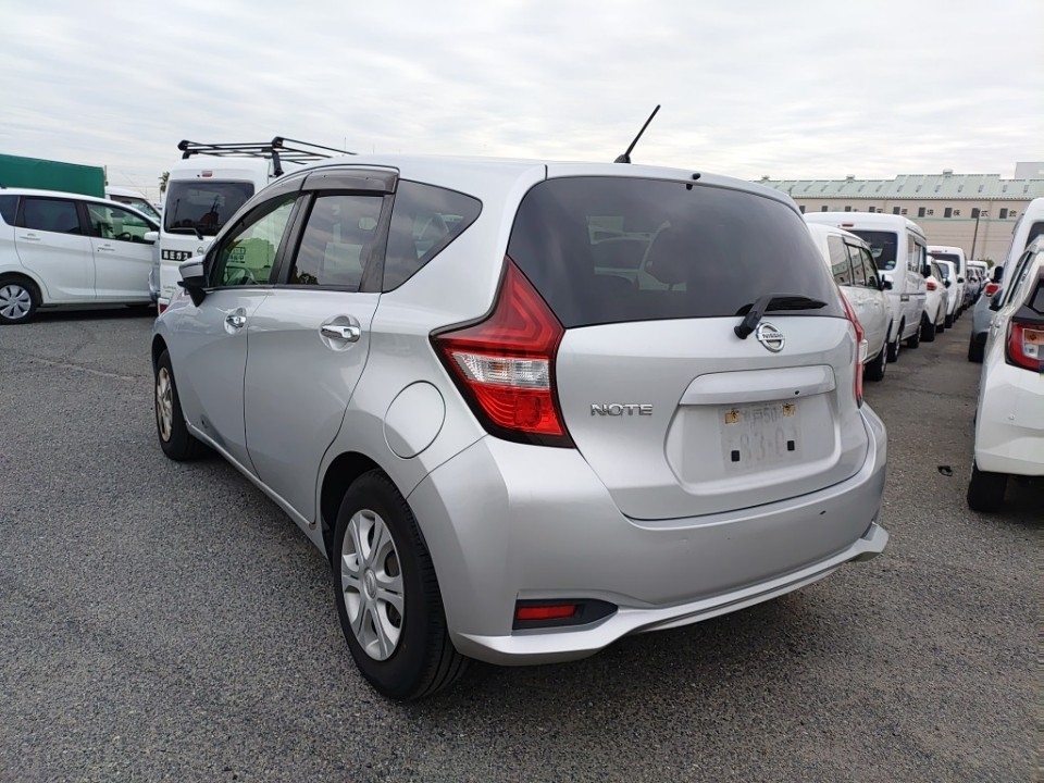 NISSAN NOTE