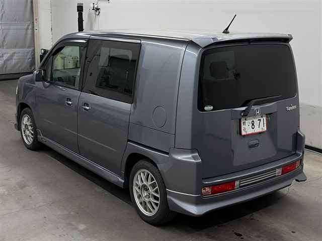 HONDA MOBILIO SPIKE