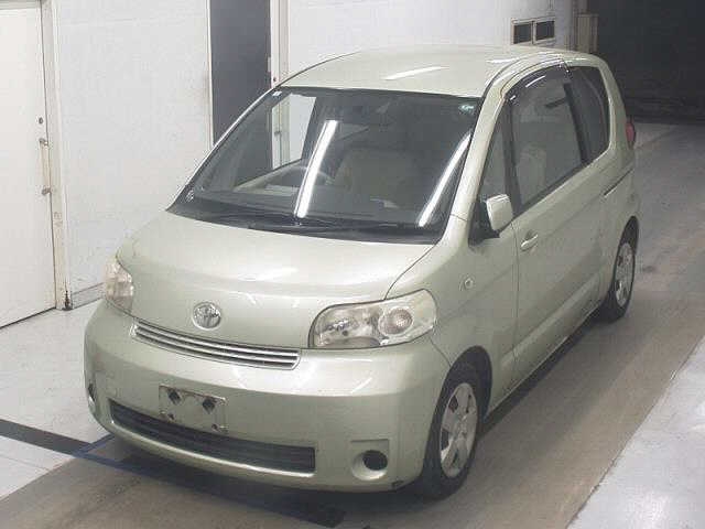 TOYOTA PORTE