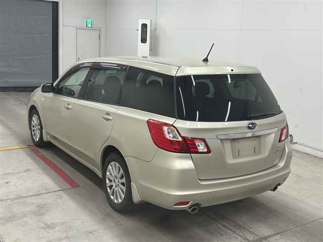 SUBARU EXIGA