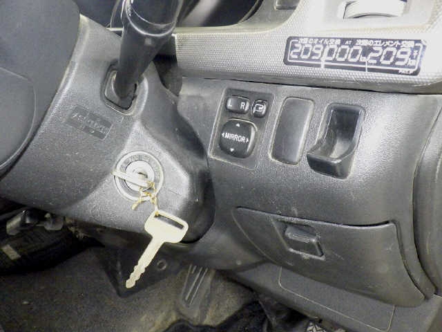 TOYOTA REGIUS ACE