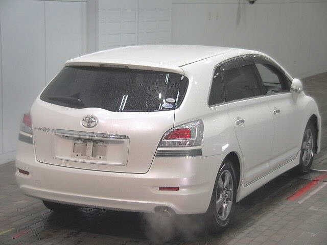 TOYOTA MARK X ZIO