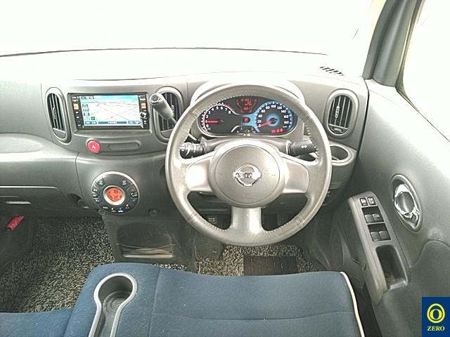 NISSAN CUBE