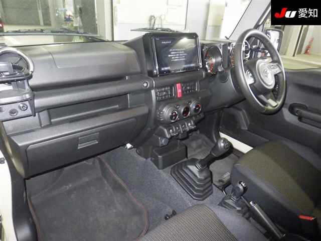 SUZUKI JIMNY SIERRA