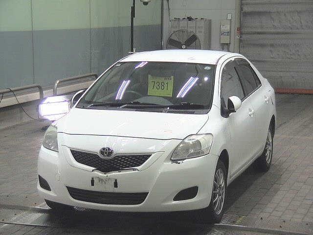 TOYOTA BELTA