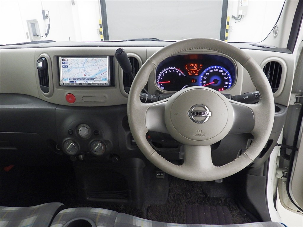 NISSAN CUBE