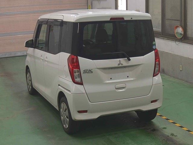 MITSUBISHI EK SPACE