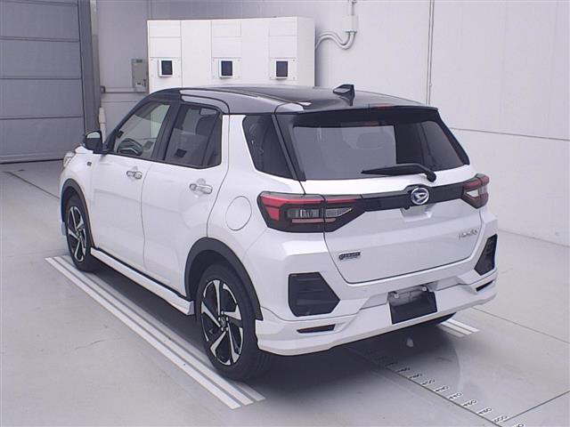 DAIHATSU ROCKY