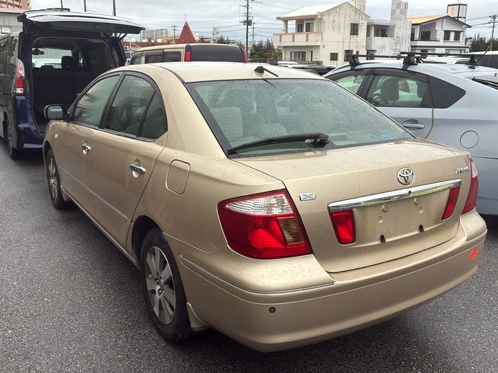 TOYOTA PREMIO