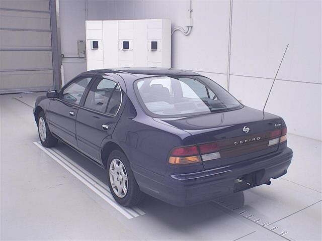 NISSAN CEFIRO
