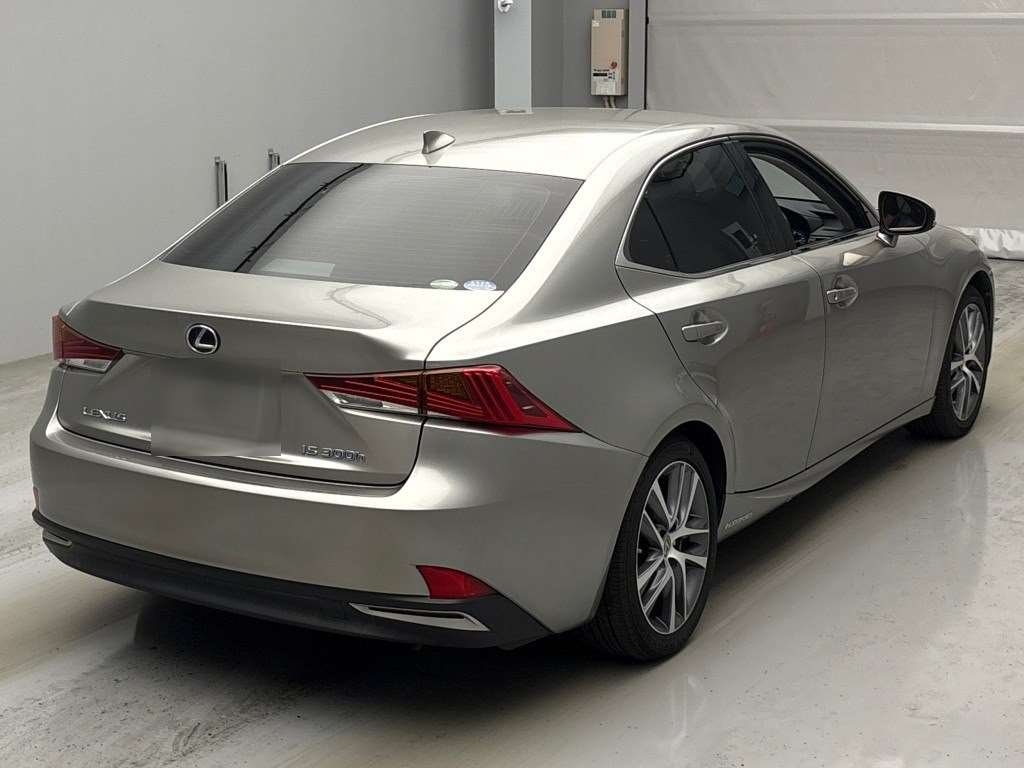 LEXUS IS300H