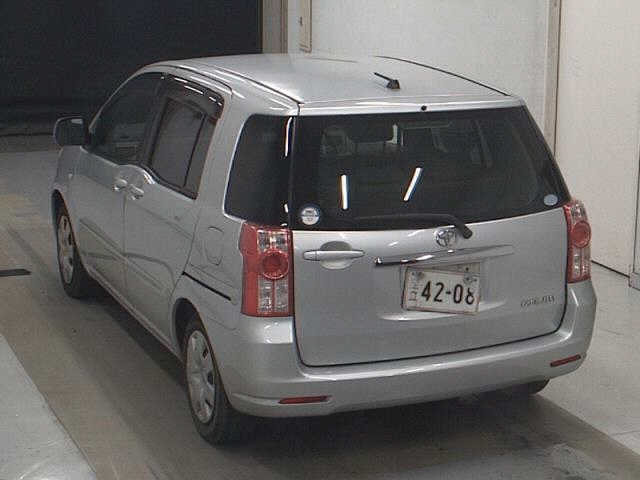 TOYOTA RAUM