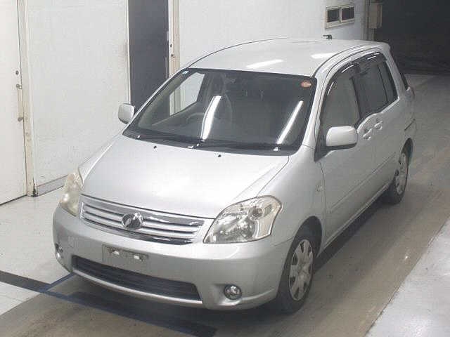 TOYOTA RAUM