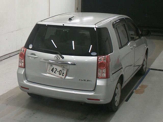 TOYOTA RAUM