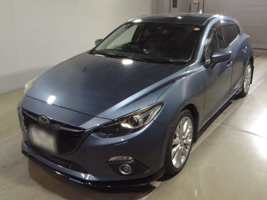 MAZDA AXELA
